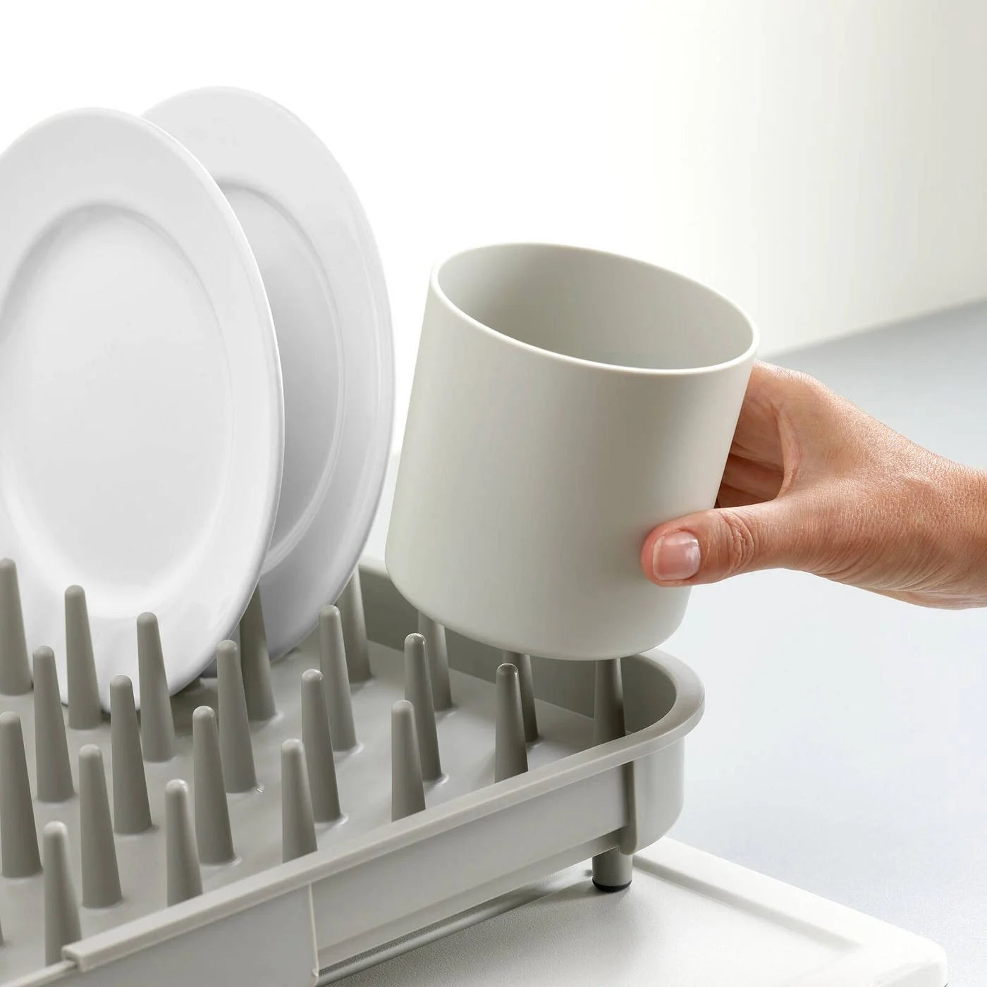 Joseph Joseph Expandable Dish Drying Rack | Plate Bowl Drainer Cutlery Holder | Kitchen Organizer Storage
