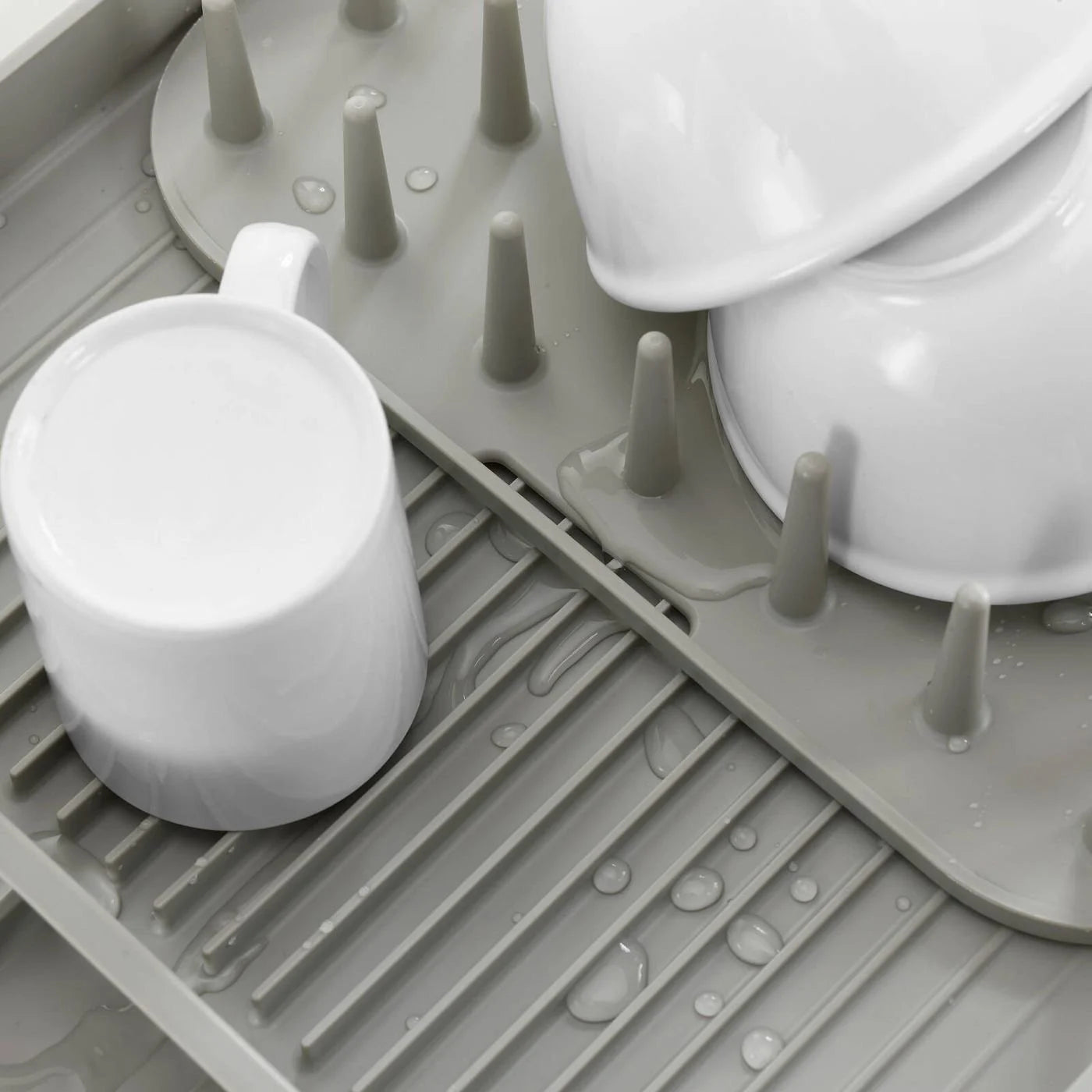 Joseph Joseph Expandable Dish Drying Rack | Plate Bowl Drainer Cutlery Holder | Kitchen Organizer Storage