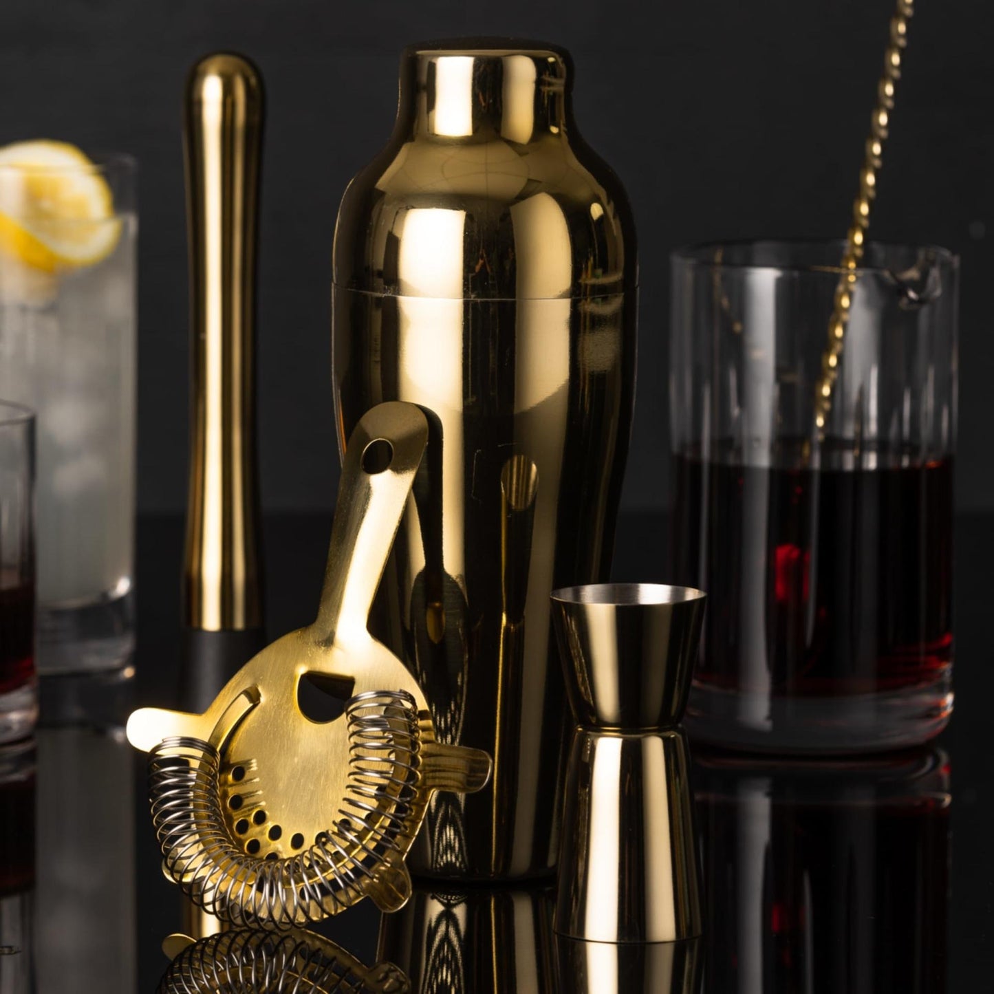 Salisbury & Co Manhattan Cocktail Set | Strainer | Jigger | Cocktail Shaker | Mobile Bar