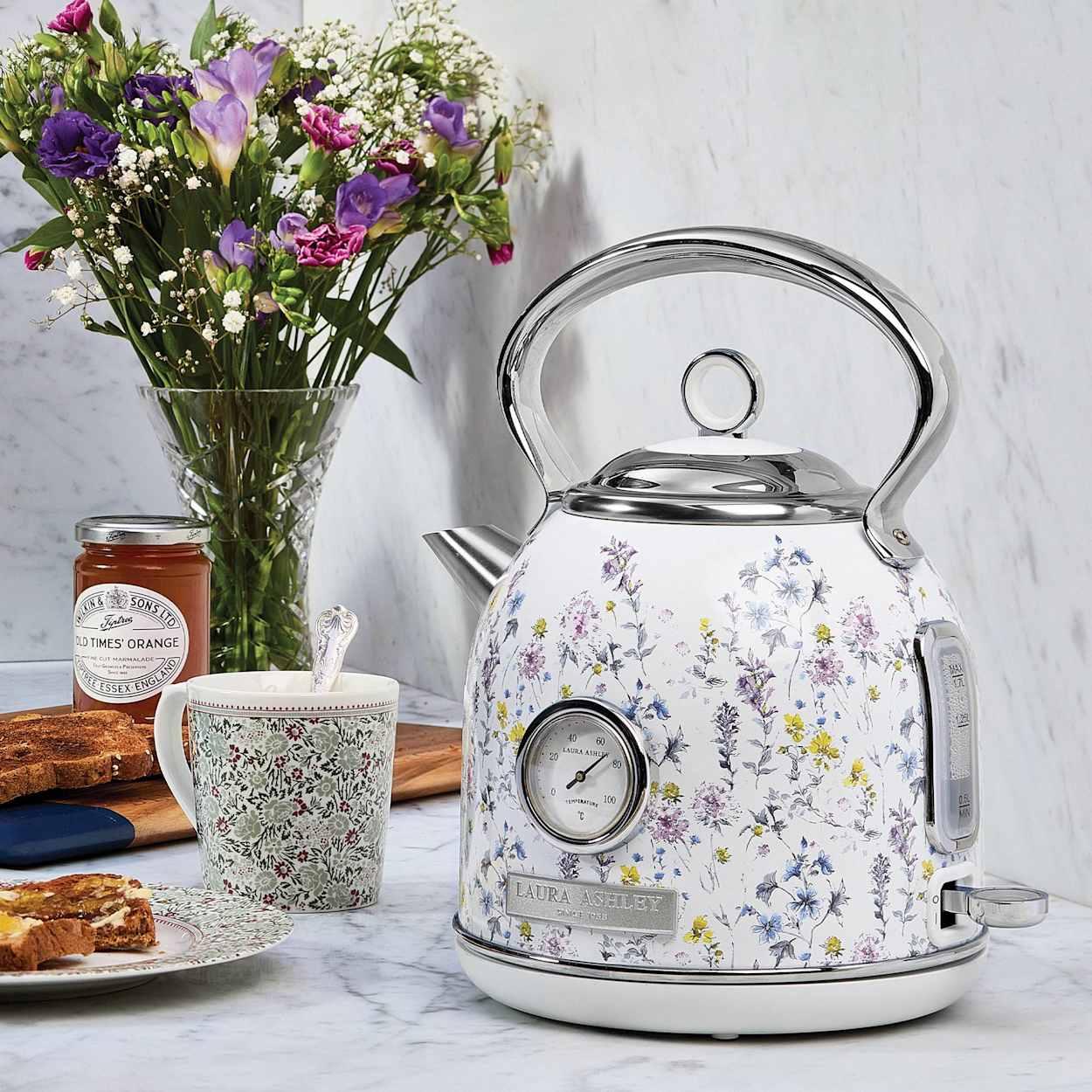 Laura Ashley 1.7L Kettle | Electric Water Jug 7 Cup Heater Heating