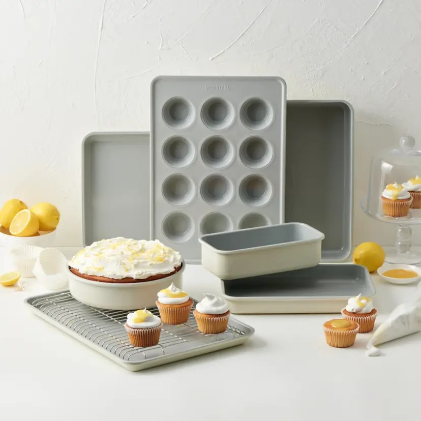 Wolstead Mineral Non Stick Cookie Tray 39x34cm Ivory | High Heat Conductivity | Ceramax™