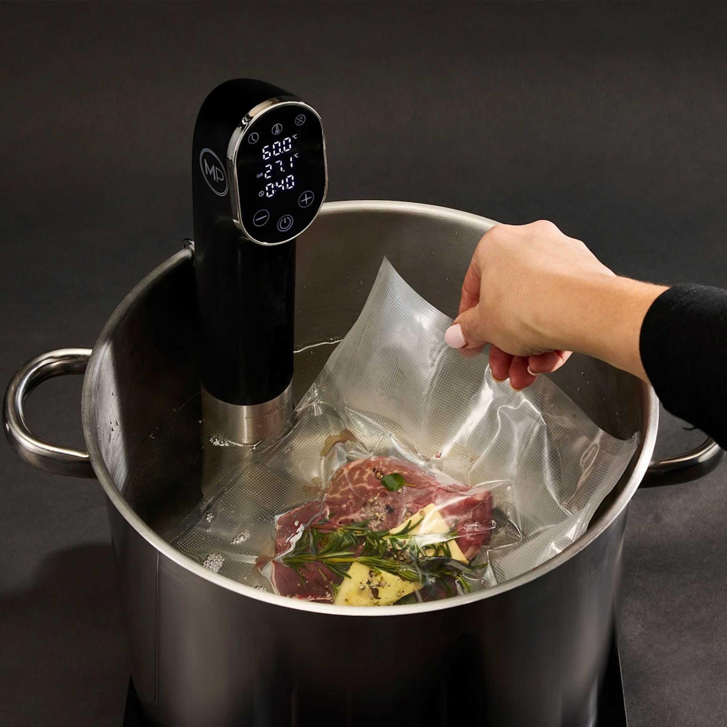 MasterPro Digital Sous Vide Precision Cooker| Immersion Circulator Fish Vegetabe Gourmet Cooking
