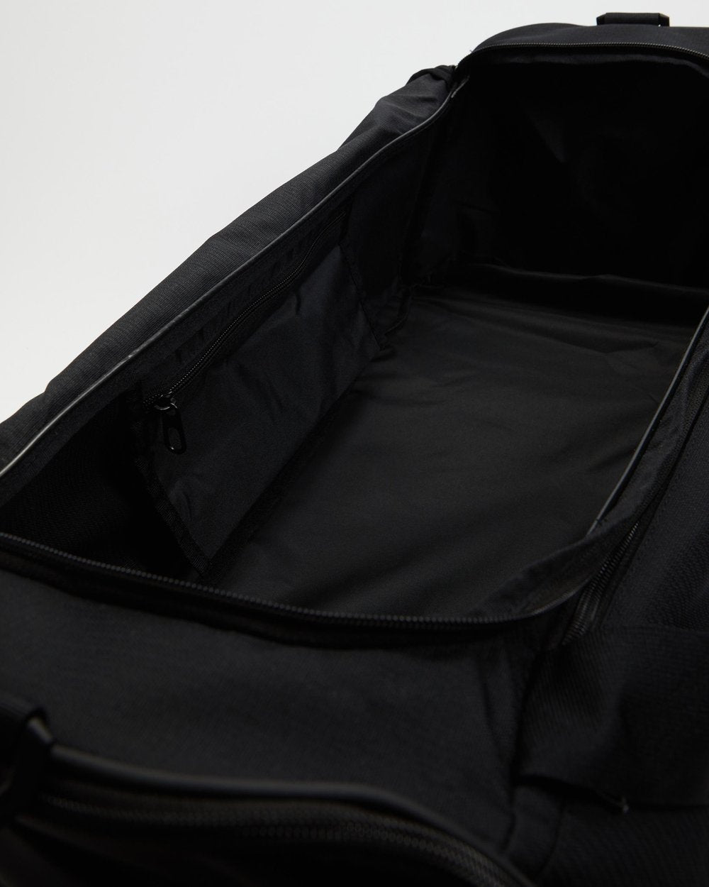 Nike 60L Training Duffel Bag Sports Gym Workout Travel Carry Bag - Medium