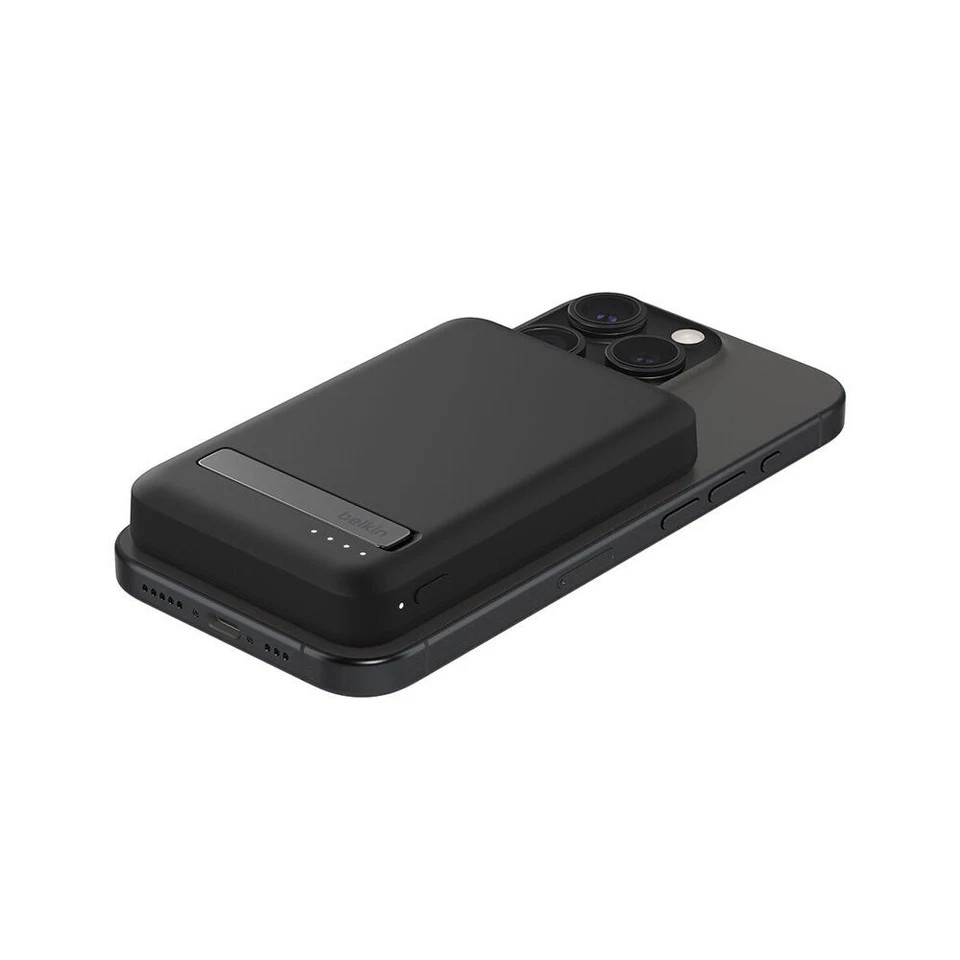 Belkin BoostCharge Pro 5K Wireless Powerbank ā Qi2 MagSafe Charger, Black