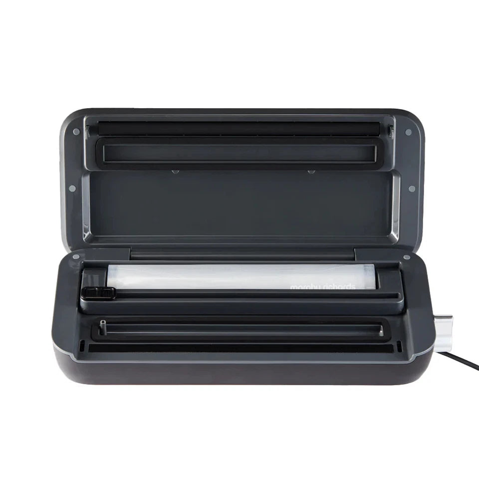 Baccarat The Easy Seal Vacuum Sealer | Food Preserver | Airtight Vacuum | Easy Touch Panel | Wet and Dry Function