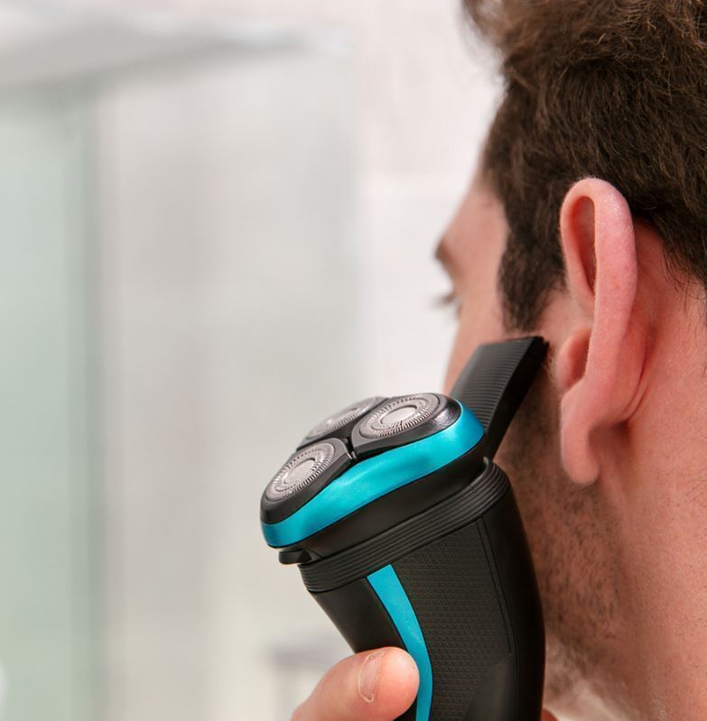 Remington Wet/ Dry Men's Shaver | Waterproof Cordless Pop-Up Trimmer | Rechargeable Rotary Shaving