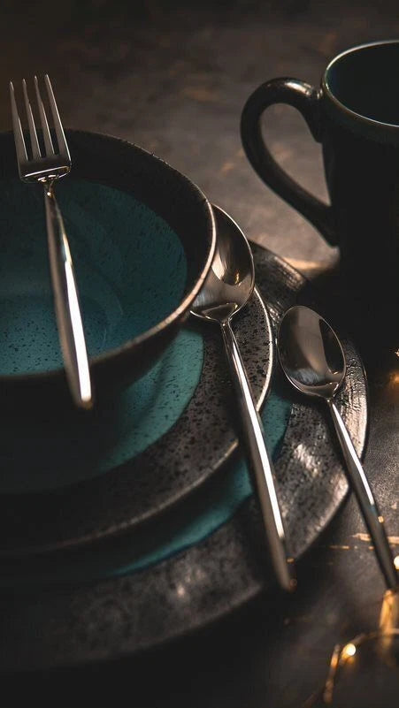 4 Person Stoneware Dining Set | 12-Piece Dinner Set Meal Dinnerware | 4x Dinner Set, 4x Side Plate, 4x Bowls | Handcrafted