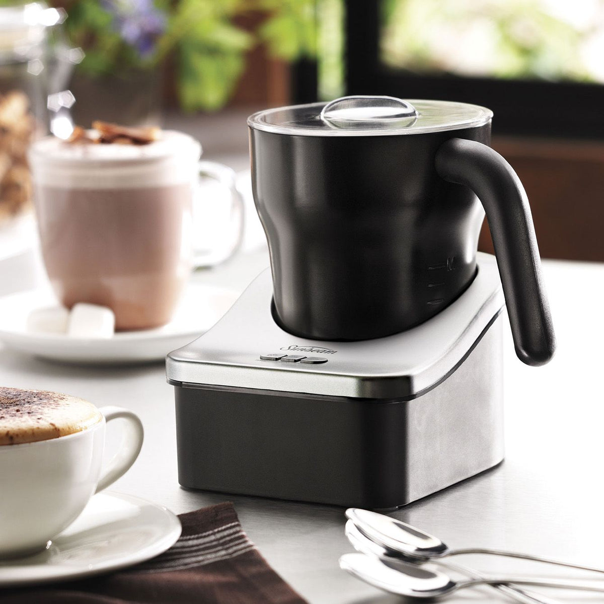 Sunbeam Electric Milk Frother | Automatic Frothing Foamer Chocolate Mixer Cold/Hot Latte Cap