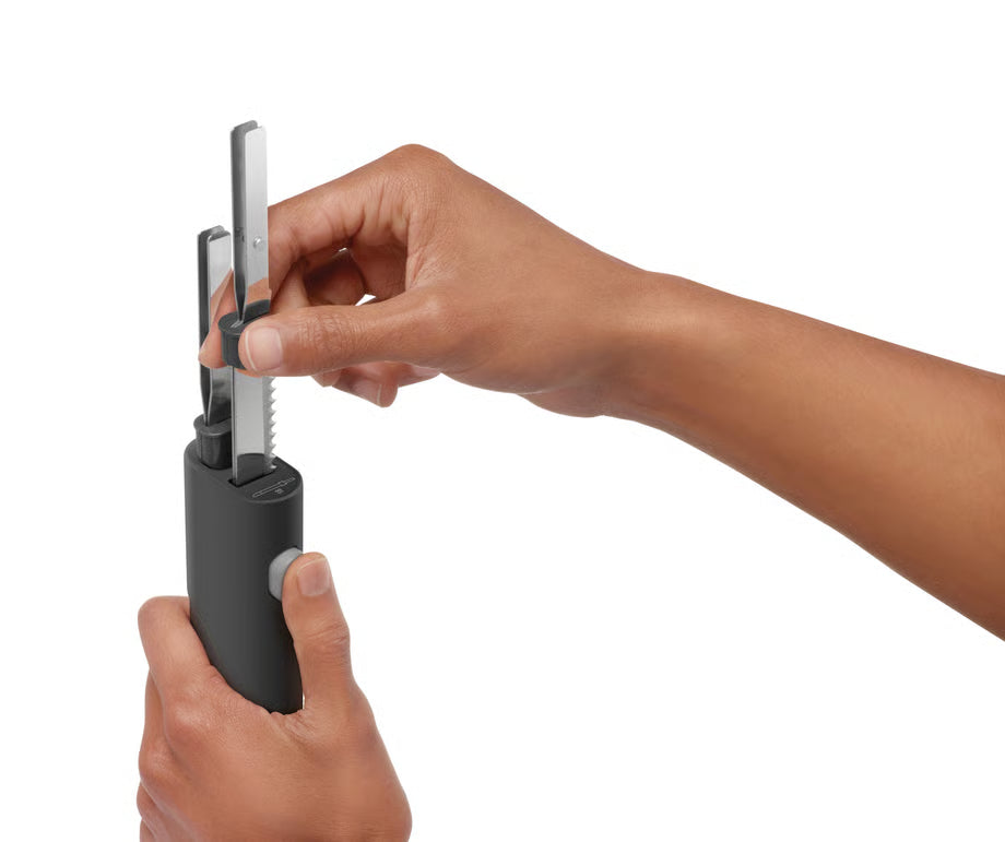 Breville Cordless Knife, Rechargeable Carving Meat Cheese Bread Slicer, Slice and Carve Knife Appliance