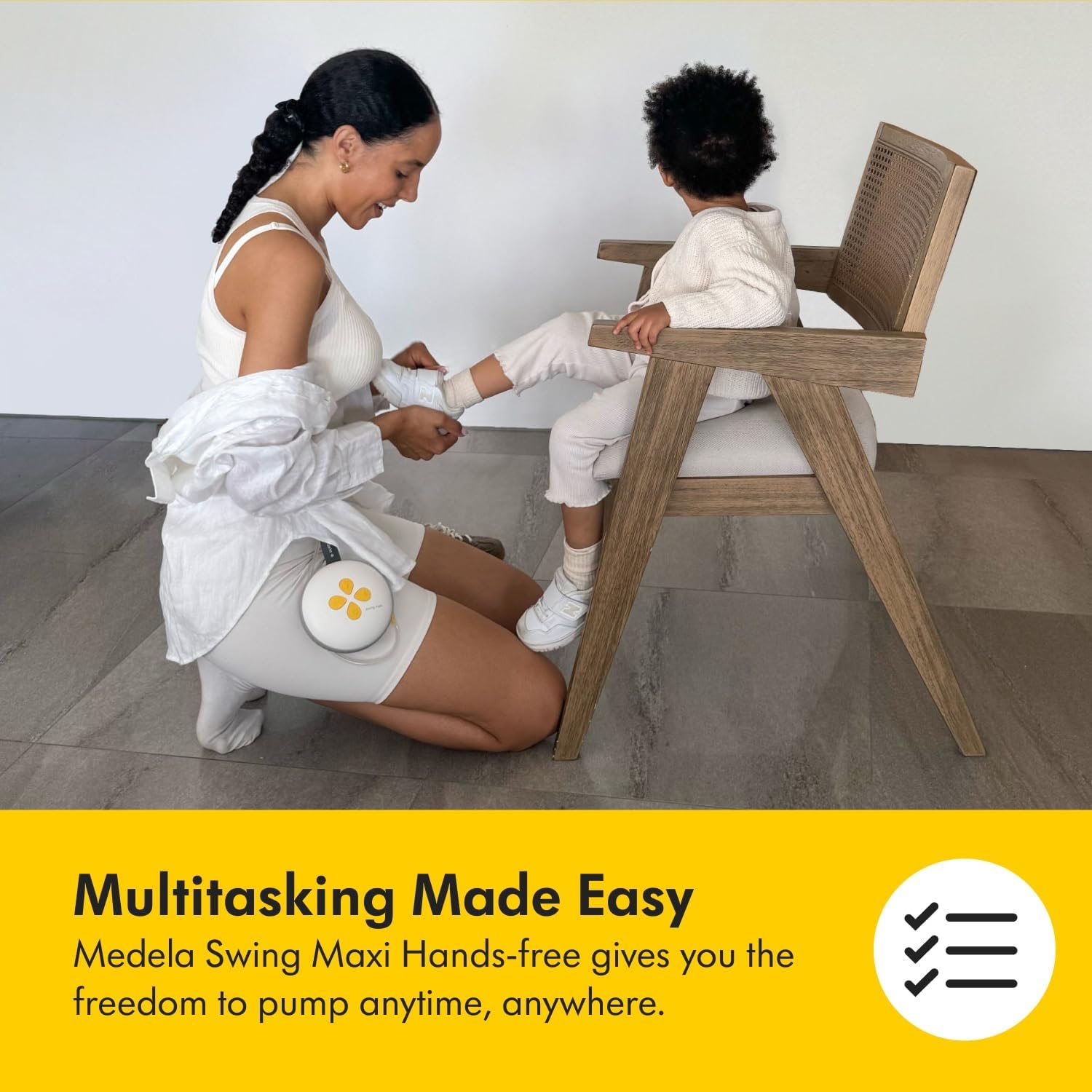 Medela Swing Maxi Hands-Free Double Electric Breast Pump | Easy and Intuitive Design for On-the-Go | Compatible with Medela Family App