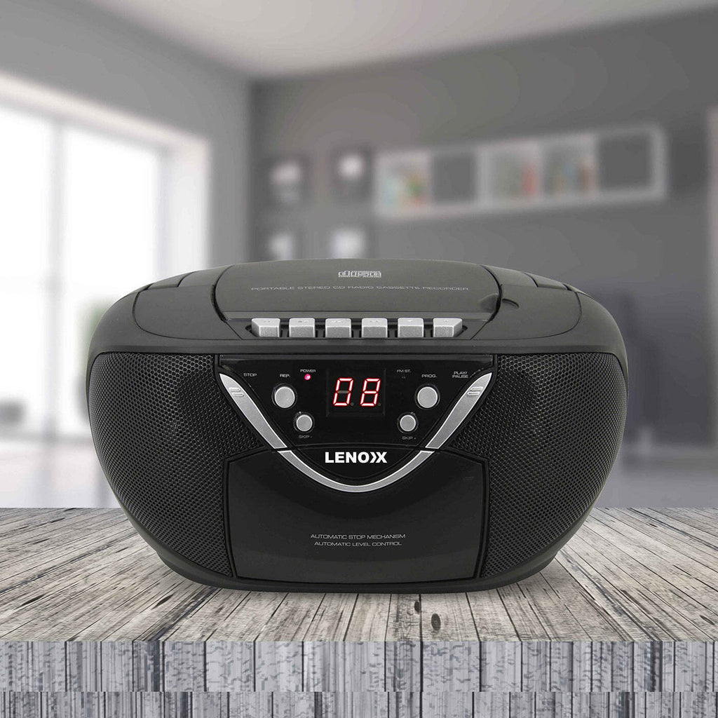 Lenoxx Portable CD/Cassette Player with AM/FM Radio Speaker