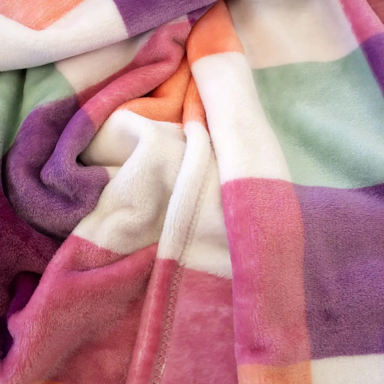 Bambury Charlie Ultraplush Blanket Double/Queen Sherbet | Polyester Flannel | Extra Warm | Chic Design