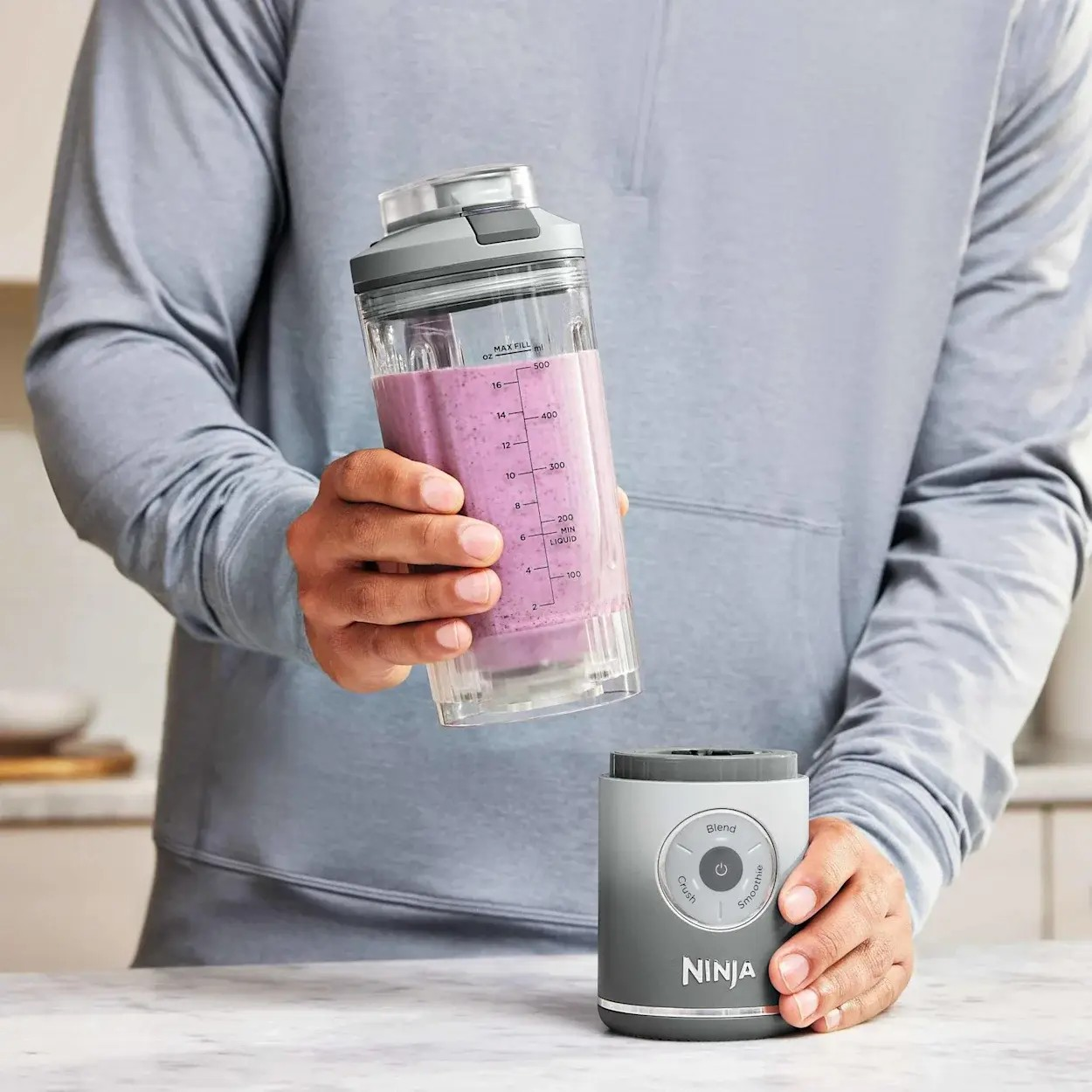 Ninja Cordless Portable Blender 650mL | Rechargeable Motor Smoothie Frappe Protein Shake Maker | Fruit Vegetable Blending Machine