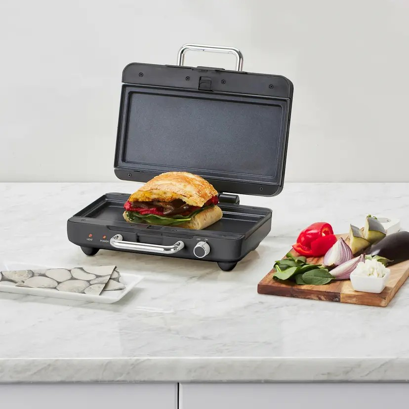 Morphy Richards MultiPress - Waffle Sandwich Jaffle and Pie Maker| Interchangeable Non-stick Plates | Easy Clean | Thermostat Control | Sandwich Maker | Waffles