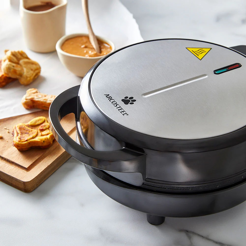 Doggie Treat Maker | Homemade Dog Puppy Biscuit Maker | 2000W Non-Stick Biscuit Machine