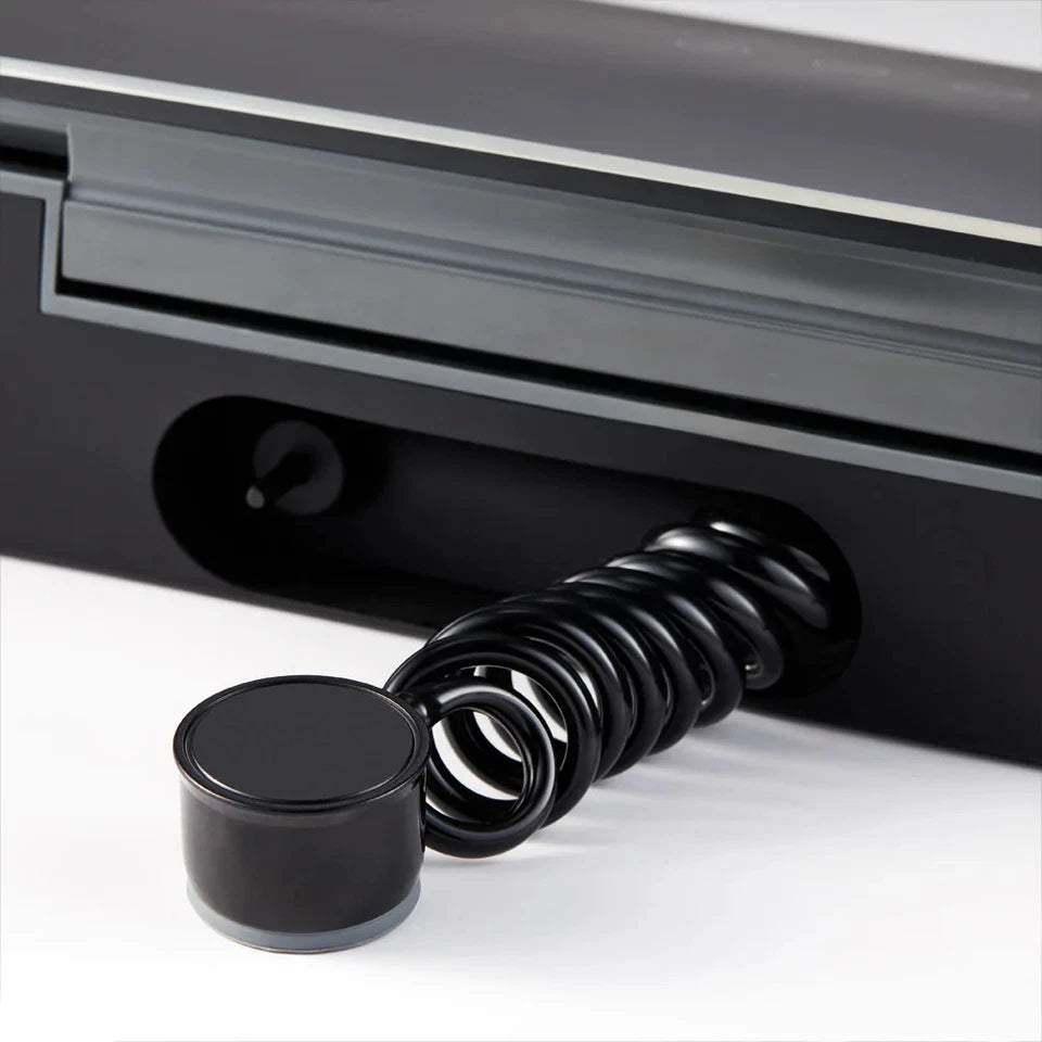 Baccarat The Easy Seal Vacuum Sealer | Food Preserver | Airtight Vacuum | Easy Touch Panel | Wet and Dry Function