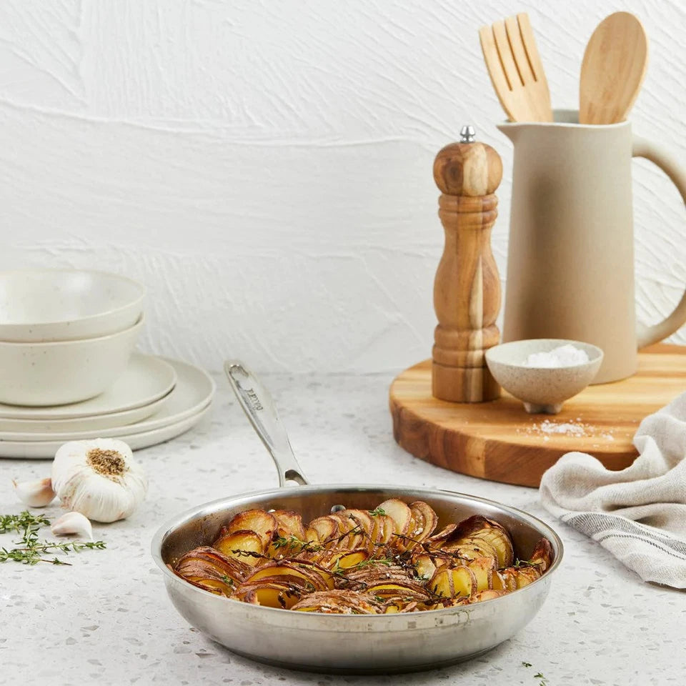 iconiX Frypan Size 26cm by Baccarat