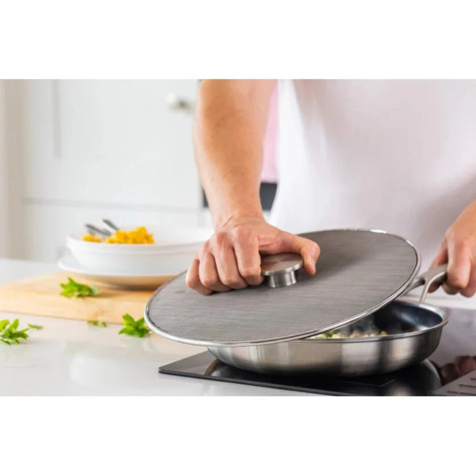 KitchenAid Odour Absorbing Splatter Guard 30cm  | Grease Splatter Protector| Heat‑Resistant  |