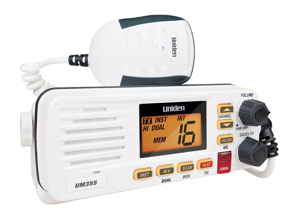 Uniden VHF Marine Radio - UM355VHF | Offshore Radio | Splashproof Housing & Microphone | 25 Watts | Programmable